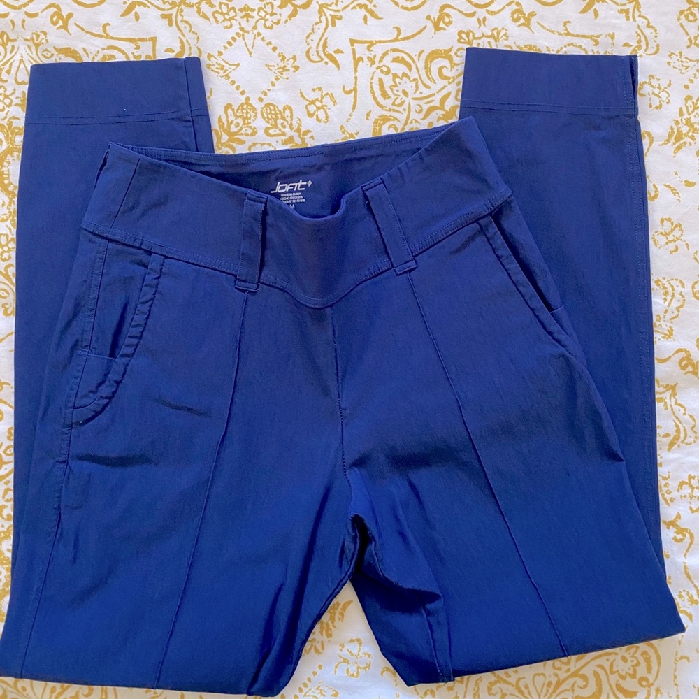 Women’s stretchy navy blue golf pants